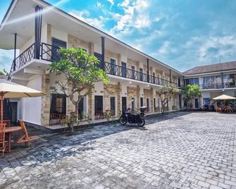 Zavana rooms & Restaurant - Mataram - Edificio