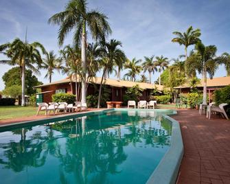 Bayside Holiday Apartments - Broome - Pool