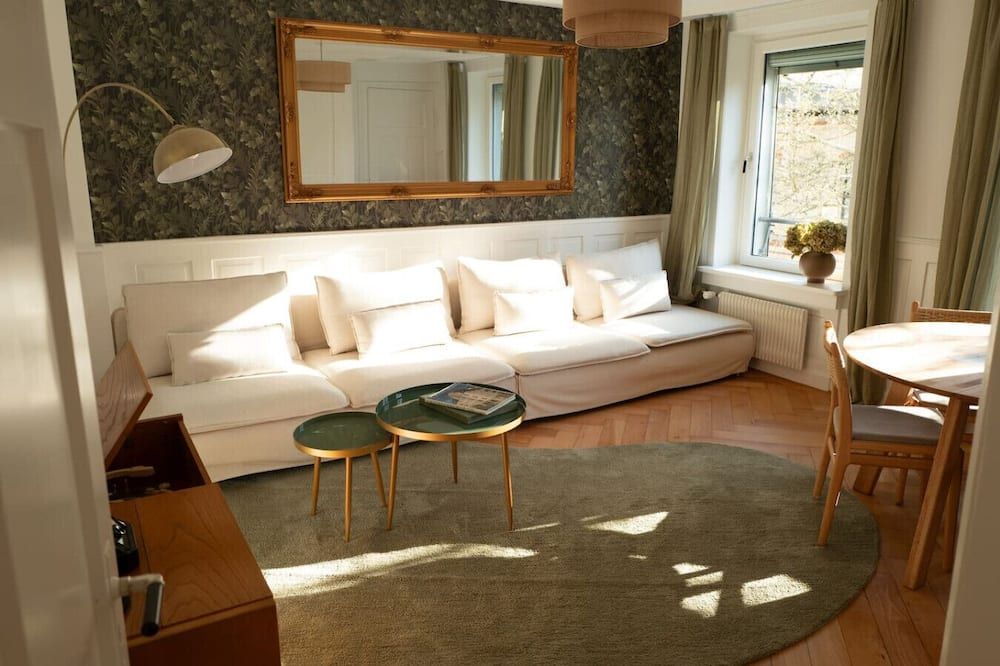 Boho Suite Zürich - 80 qm, 3 Schlafzimmer, Balkon & Zugang zur Dachterrasse mit Grill & Seesicht - Zúrich