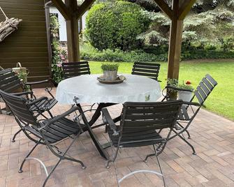 Ferienwohnung Sommerwiese - Lübbenau/Spreewald - Patio