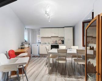 Casa Vacanza Malva - Baveno - Eetruimte
