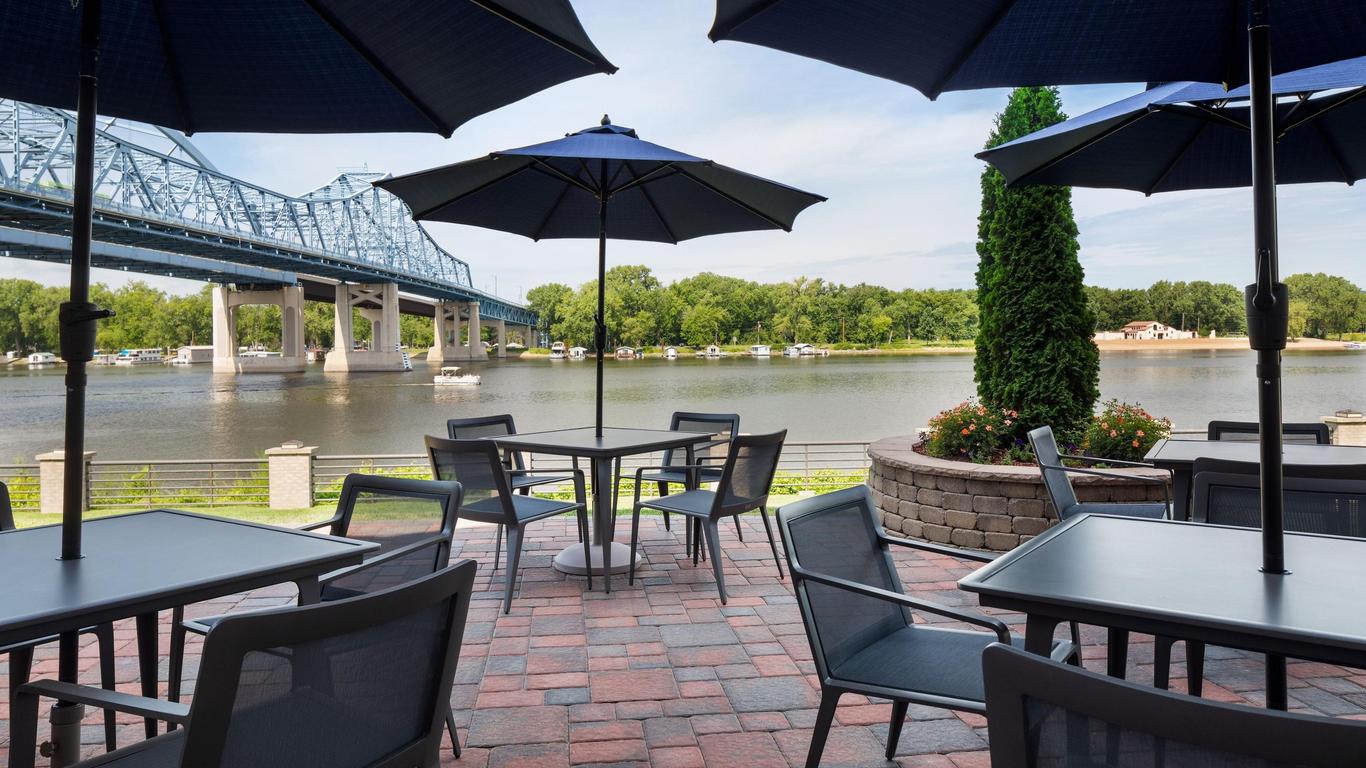 Courtyard La Crosse Downtown/Mississippi Riverfront