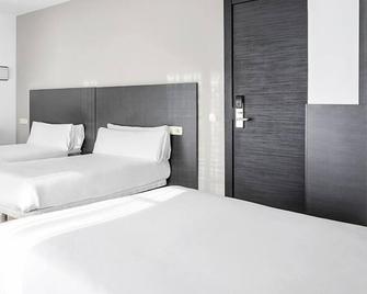 Hotel Victoria - Valdemoro - Bedroom