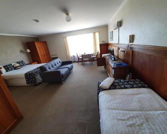 Robe Haven Motel - Robe - Bedroom