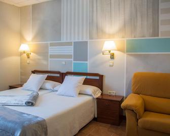 Apartamentos Capriccio - Santillana del Mar - Schlafzimmer