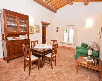 La Locanda del Borgo - Pietralunga - Comedor