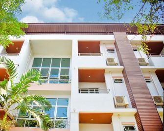 Srivara Place - Phetchabun - Budova