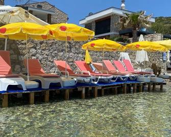 Palmiye Pansiyon - Karaburun