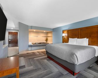 Quality Inn & Suites Goshen - Goshen - Bedroom