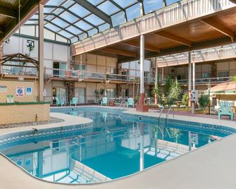 Eisenhower Hotel & Conference Center - Gettysburg - Zwembad