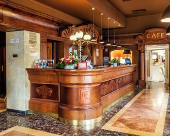 Hotel Europejski - Wroclaw - Front desk
