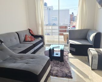 Departamento - Huanchaco - Wohnzimmer