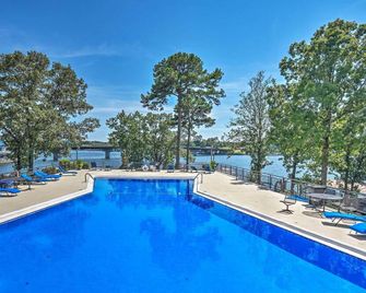 Mid-Century Modern Condo on Lake Hamilton! - Hot Springs - Piscina
