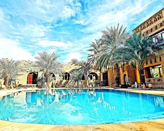 Auberge Ksar Merzouga - Merzouga - Piscina