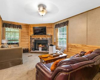 Schroon River Bend Getaway - Schroon Lake - Sala de estar