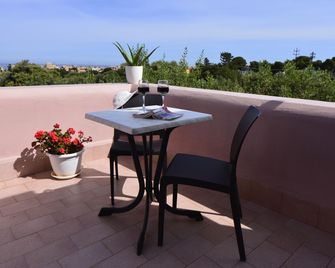 Miss Sicily B&B - Terrasini - Balcony