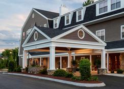 The Grand at the Bedford Village Inn - Bedford - Building