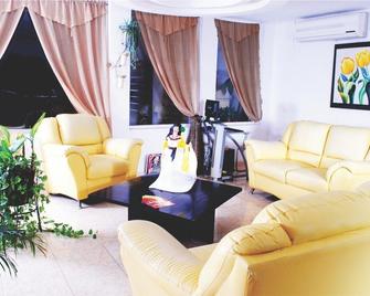 Hotel Villa Bonita Express - Villahermosa - Wohnzimmer