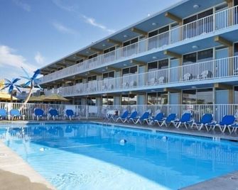 Blue Palms Resort - Wildwood - Pool