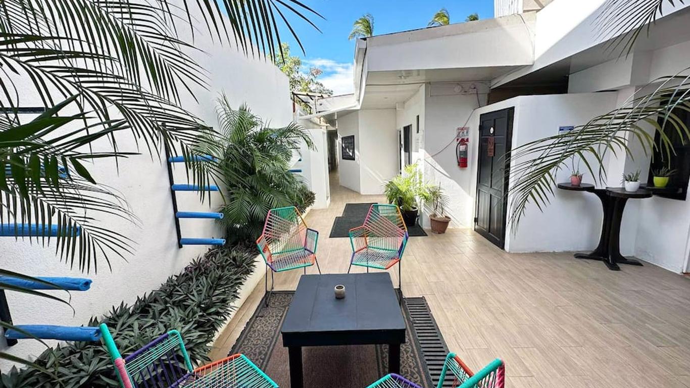 Surf Ranch Tamarindo