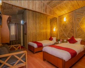 Babylon Bamboo Cottage - Pokhara - Bedroom
