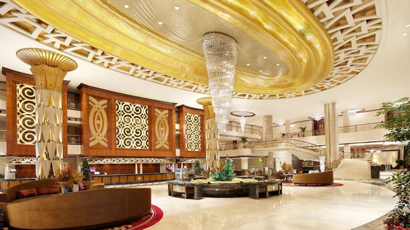 Regal Palace Hotel