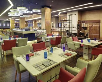 Mercure Bandung Nexa Supratman - באנדונג - מסעדה
