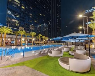 Hilton Grand Vacations Club Elara Center Strip Las Vegas - Las Vegas - Pool