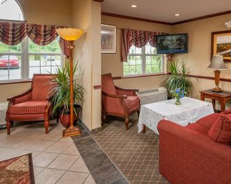 Microtel Inn & Suites by Wyndham Beckley East - Beckley - Stue