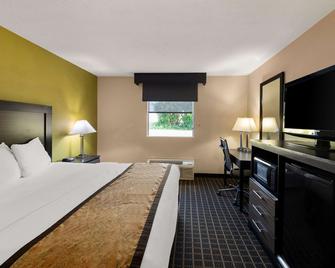 Best Western Adena Inn - Chillicothe - Bedroom