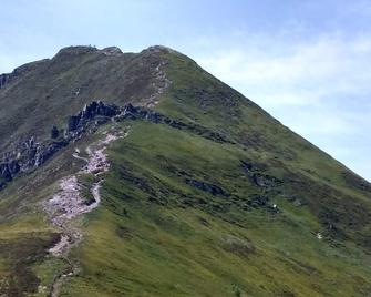 Promo Gite Fishing, Rando, Detailing At The Foot Of Puy Mary In Cantal - Dienne - Golf