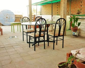 Anccalla Inn Guesthouse - Nazca - Patio