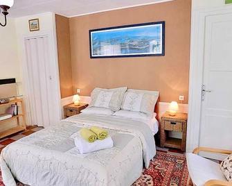 Le Gite D'Ile (1 Bedroom, Sleeps 2) - Souleuvre-en-Bocage - Habitación