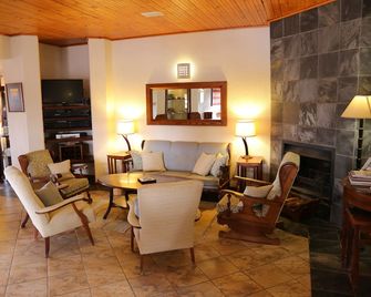 روسموند لودج - سواكوبموند - غرفة معيشة