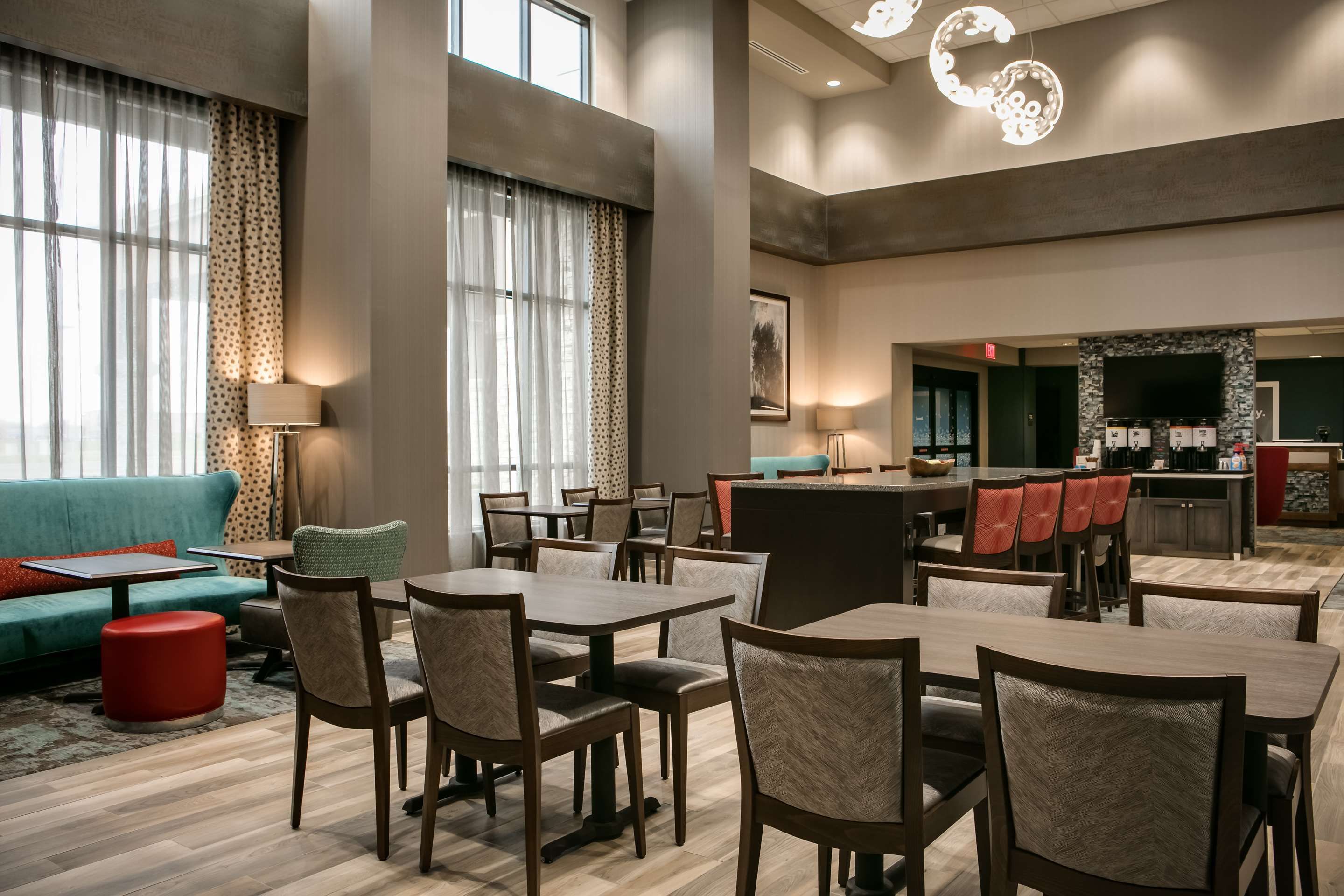 Hampton Inn by Hilton Wichita Northwest - וויצי'טה - לובי