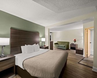 Quality Inn and Suites North Little Rock - North Little Rock - Camera da letto