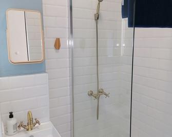 Apartamento completamente equipado centro Ferrol - Ferrol - Bathroom
