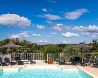 Hotel Restaurant Le Gardon - Pont du Gard - Collias - Pool