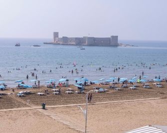 Seymen Hotel - Kizkalesi - Playa