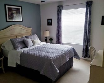 Amazing Location! 3 Bdrm , Wifi, Cable, Gas Golf Cart - The Villages - Slaapkamer