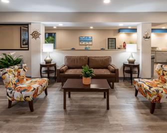 Baymont by Wyndham Biloxi/Ocean Springs - אושן ספרינגס - לובי