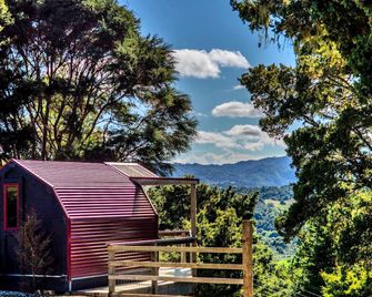 Beautiful Umawera Holiday Home Ideal for Peaceful Northland Getaways - Kohukohu - Vista del exterior