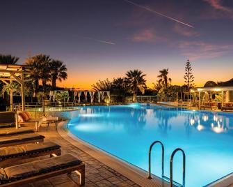 Avithos Resort Hotel - Svoronáta - Pool