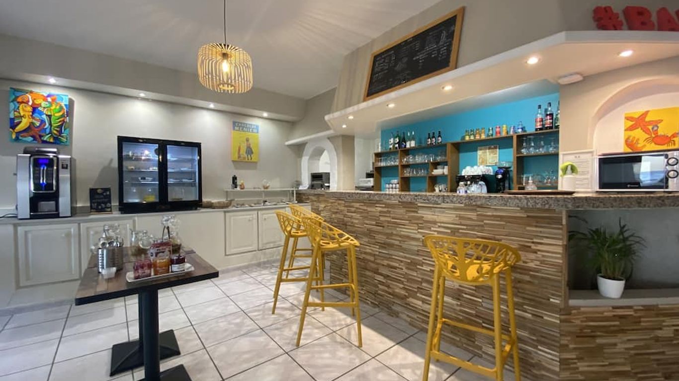 Hotel Saint Georges, Face à la mer