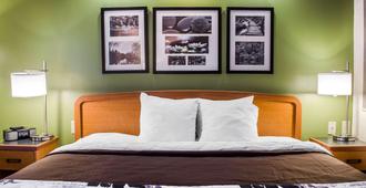 Sleep Inn And Suites Bensalem - Bensalem Township - Bedroom