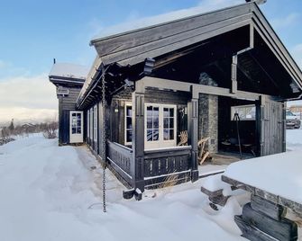 Gorgeous Home In Vang I Valdres - 방 - 건물