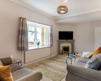 Dove Cottage - Ruthin - Huiskamer