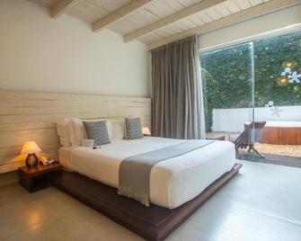 سيرينا بوزيوس - بوزيوس - غرفة نوم