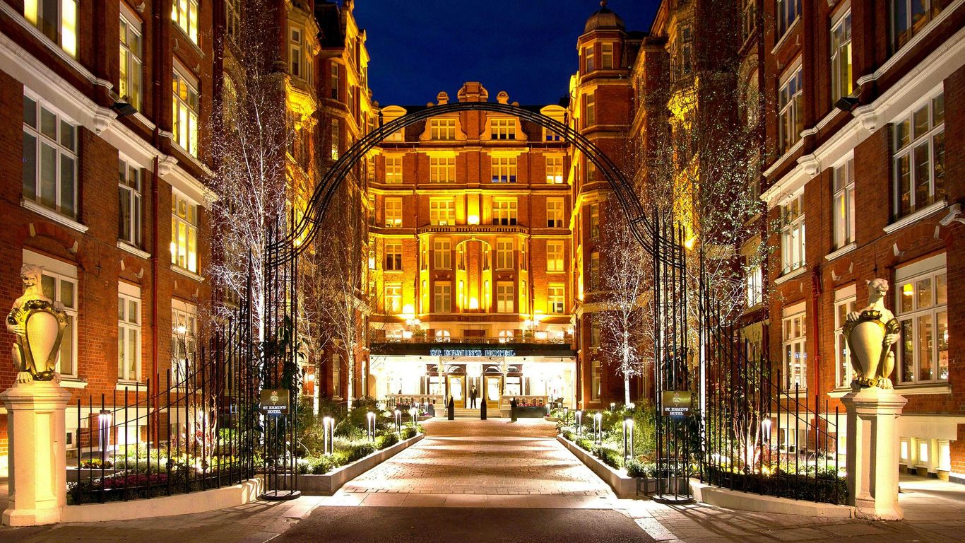 St. Ermin's Hotel, Autograph Collection