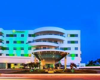 Holiday Inn Campeche By IHG - קמפצ'ה - בניין